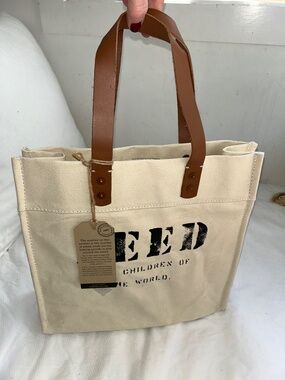 FEED Lauren NEW NWT off white British tanned leather handles tote bag